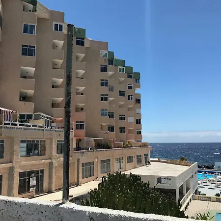 Apartamento Serviola Lägenhet